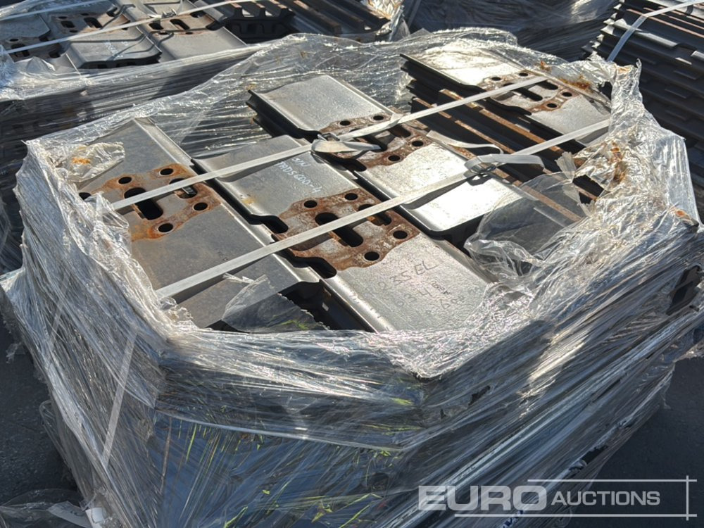 600mm Steel Track Plates - Peça de reposição por Escavadeira: foto 4 600mm Steel Track Plates - Peça de reposição por Escavadeira: foto 4