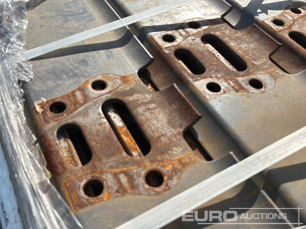 700mm Steel Track Plates - Peça de reposição por Escavadeira: foto 5 700mm Steel Track Plates - Peça de reposição por Escavadeira: foto 5