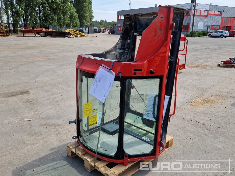 Cabin to suit Yanmar VIO25-4 - Peça de reposição por Escavadeira: foto 4 Cabin to suit Yanmar VIO25-4 - Peça de reposição por Escavadeira: foto 4