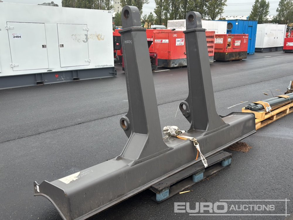 Dozer Blade to suit Volvo ECR235E - Peça de reposição por Escavadeira: foto 2 Dozer Blade to suit Volvo ECR235E - Peça de reposição por Escavadeira: foto 2