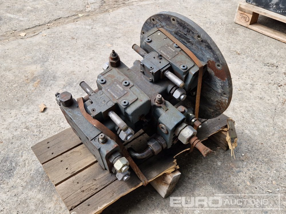 Gearbox to suit Bomag BW174 - Peça de reposição: foto 3 Gearbox to suit Bomag BW174 - Peça de reposição: foto 3