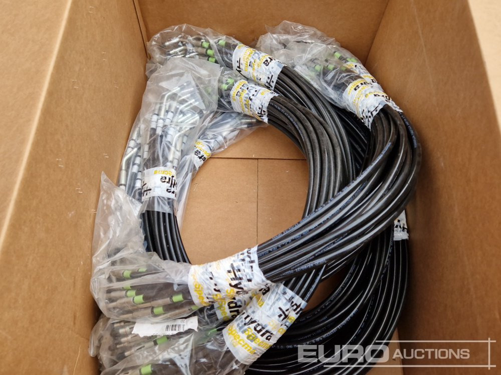 Unused Hydraulic Hoses (40 of) - Peça de reposição: foto 3 Unused Hydraulic Hoses (40 of) - Peça de reposição: foto 3