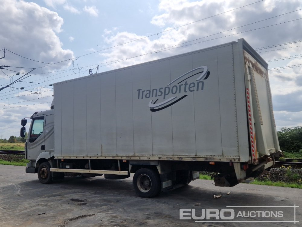 Renault Midlum 190 DXI - Camião furgão: foto 3 Renault Midlum 190 DXI - Camião furgão: foto 3