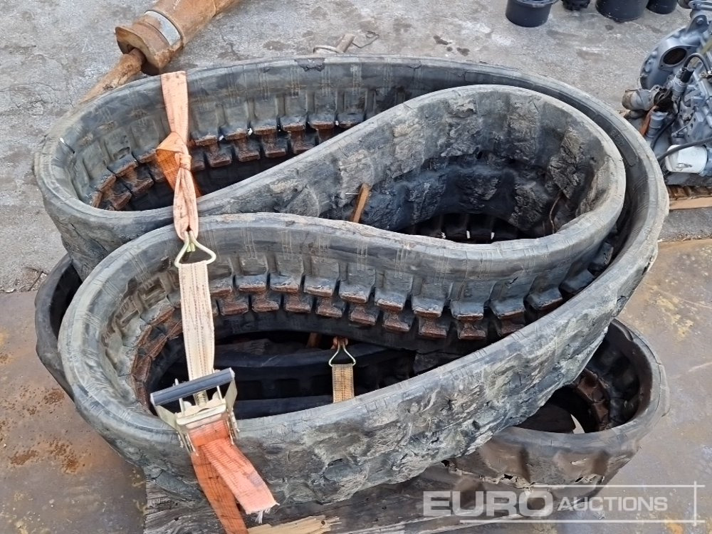 Rubber Tracks to suit Mini Excavator (2 of) - Rasto por Máquina de construção: foto 5 Rubber Tracks to suit Mini Excavator (2 of) - Rasto por Máquina de construção: foto 5