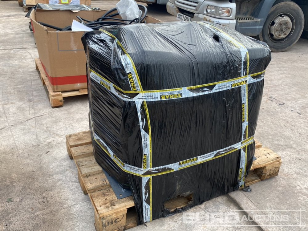 Tesab 1008 Hydraulic Tanks - Tanque hidráulico: foto 1 Tesab 1008 Hydraulic Tanks - Tanque hidráulico: foto 1