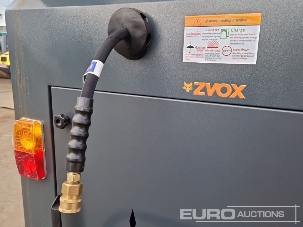 Varredora urbana Unused 2025 Zvox 2000G: foto 19