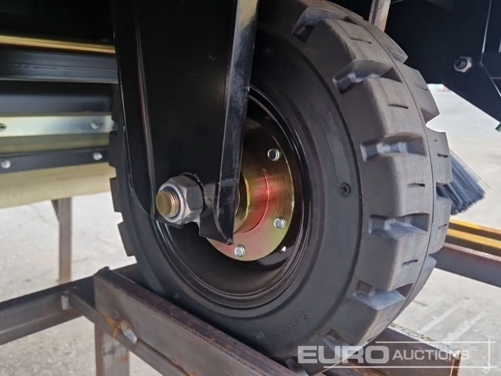 Varredora urbana Unused 2025 Zvox 2000G: foto 7