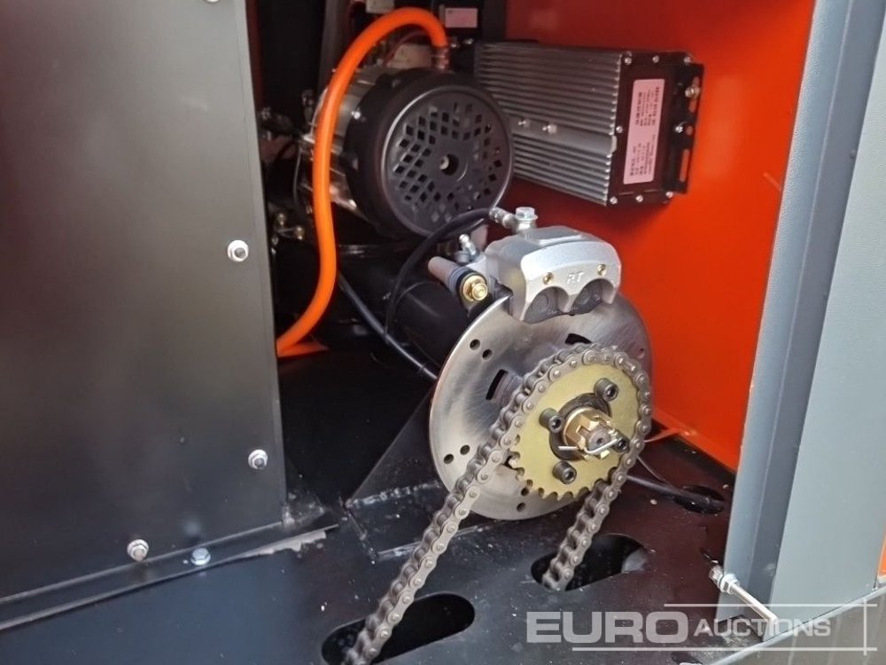 Varredora urbana Unused 2025 Zvox 2000G: foto 15