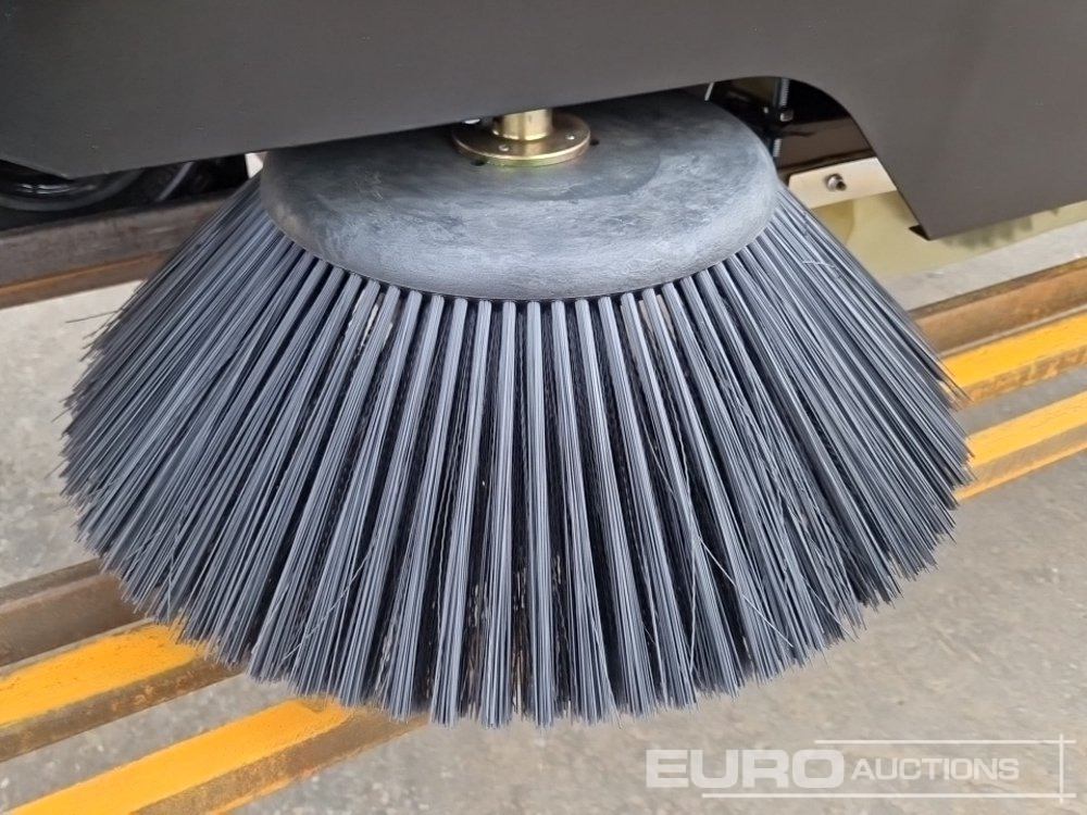 Varredora urbana Unused 2025 Zvox 2000G: foto 11