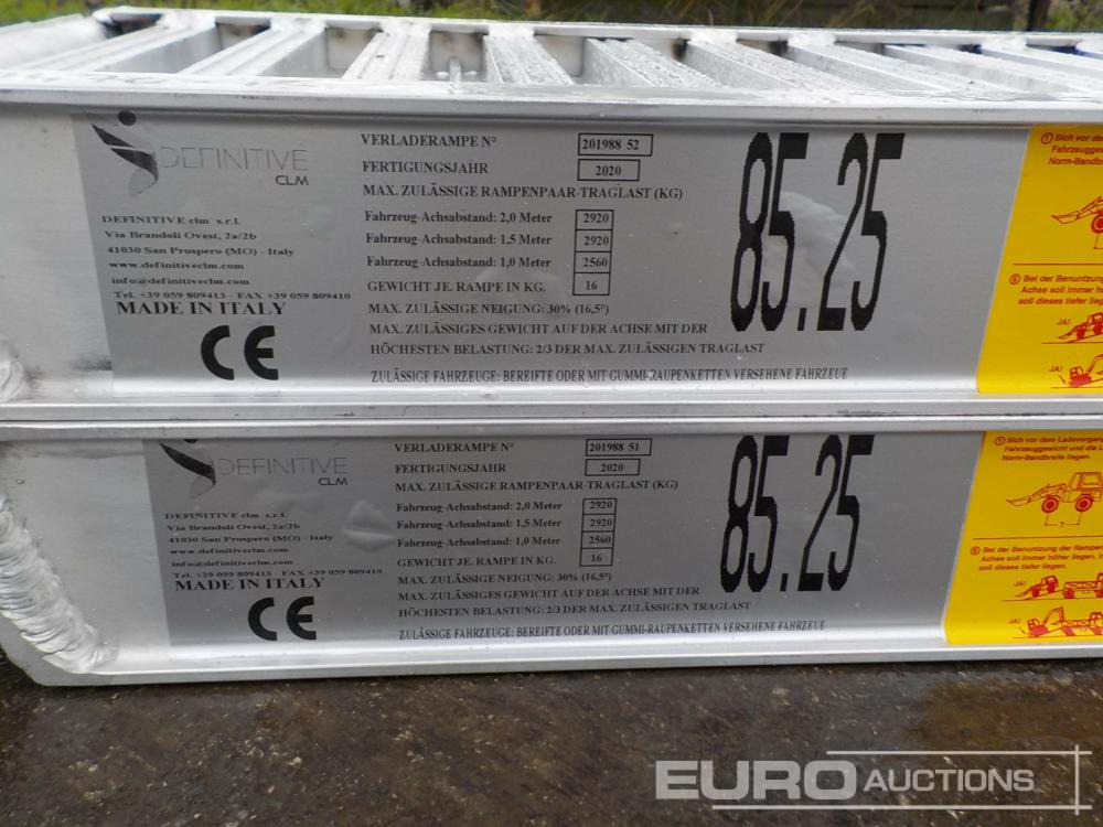 Unused CLM 85.25 Aluminium Loading Ramps (2 of) 2920kg Capacity, 2500mm Length - Rampa de carregamento: foto 5 Unused CLM 85.25 Aluminium Loading Ramps (2 of) 2920kg Capacity, 2500mm Length - Rampa de carregamento: foto 5
