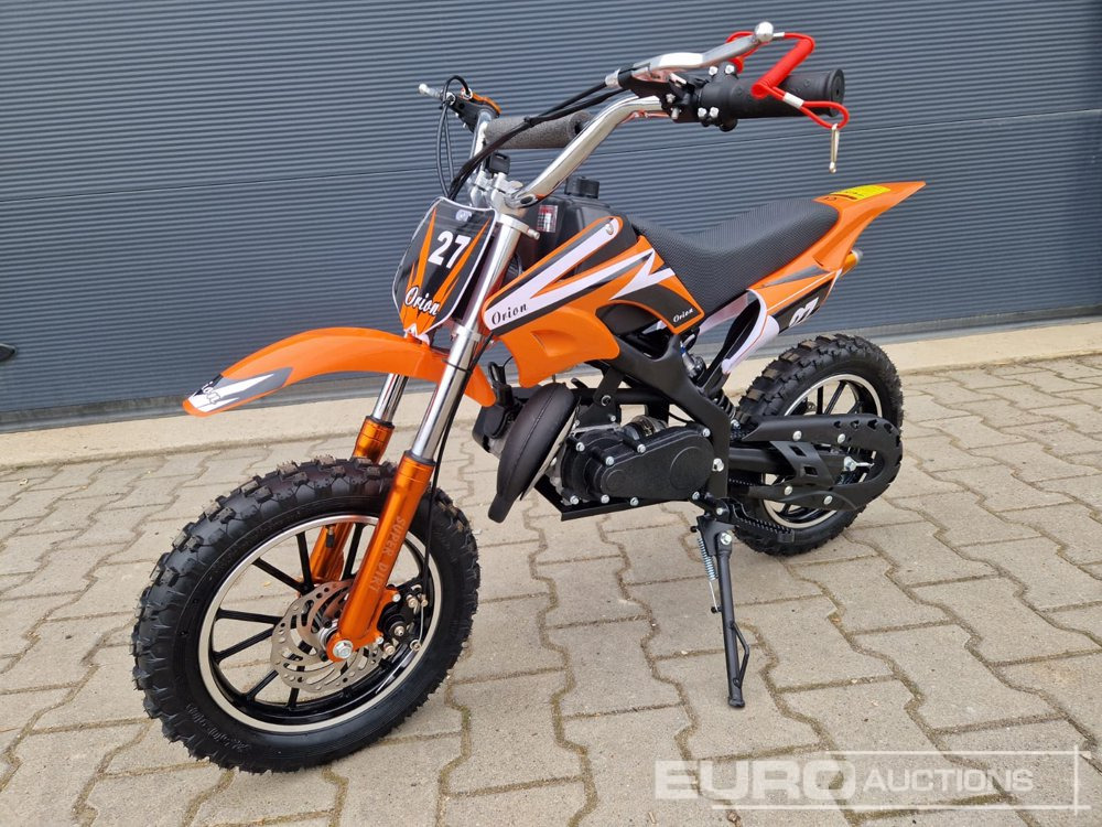 Unused DIRTBIKE 50R-D705 49CC Kids Petrol Motorbike, Automatic - Quadriciclo: foto 1 Unused DIRTBIKE 50R-D705 49CC Kids Petrol Motorbike, Automatic - Quadriciclo: foto 1