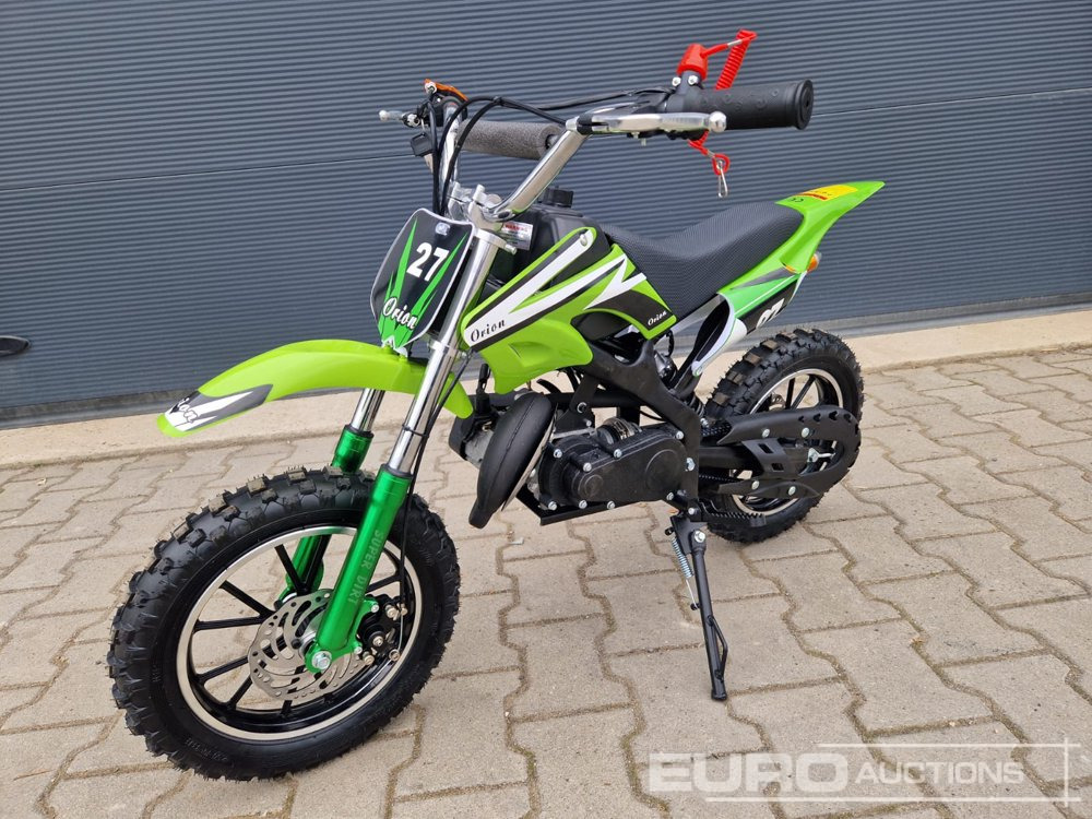 Unused DIRTBIKE 50R-D705 49CC Kids Petrol Motorbike, Automatic - Quadriciclo: foto 1 Unused DIRTBIKE 50R-D705 49CC Kids Petrol Motorbike, Automatic - Quadriciclo: foto 1