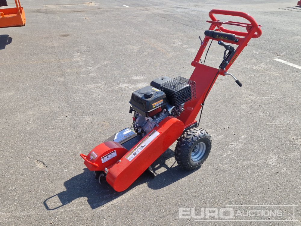 Unused Walk Behind Stump Grinder - Triturador de tocos: foto 1 Unused Walk Behind Stump Grinder - Triturador de tocos: foto 1