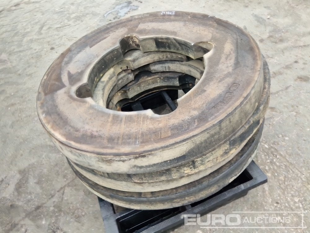 Wheeled Loader Rubber Tyre Inserts (5 of) - Pneu: foto 1 Wheeled Loader Rubber Tyre Inserts (5 of) - Pneu: foto 1