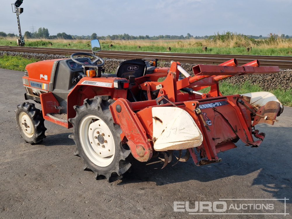 Yanmar F6 - Mini trator: foto 3 Yanmar F6 - Mini trator: foto 3