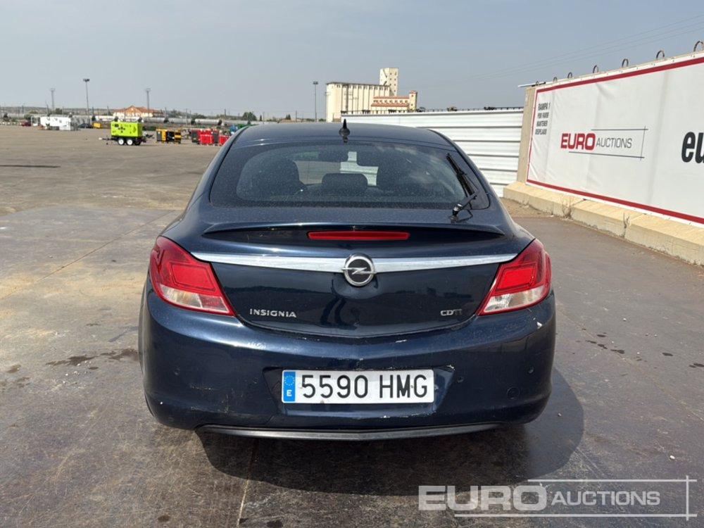 2012 Opel Insignia - Automóvel: foto 4 2012 Opel Insignia - Automóvel: foto 4