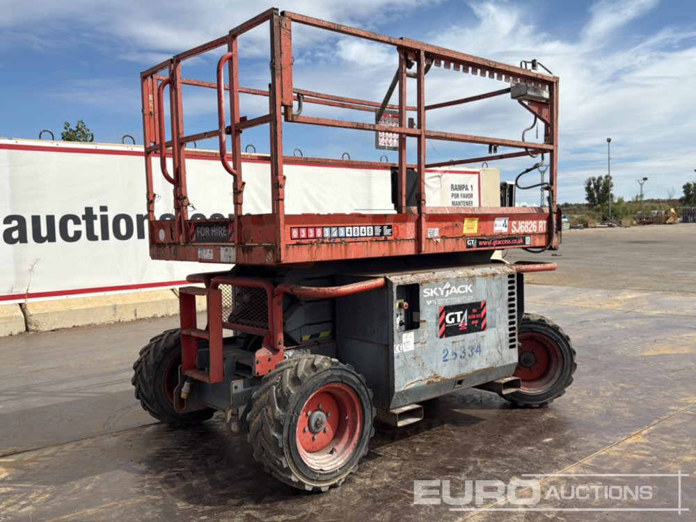 2013 SkyJack SJ6826RT - Plataforma aérea: foto 5 2013 SkyJack SJ6826RT - Plataforma aérea: foto 5