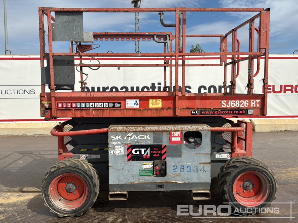 2013 SkyJack SJ6826RT - Plataforma aérea: foto 2 2013 SkyJack SJ6826RT - Plataforma aérea: foto 2