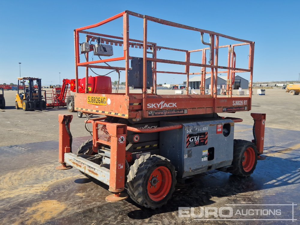2015 SkyJack SJ6826RT - Plataforma aérea: foto 5 2015 SkyJack SJ6826RT - Plataforma aérea: foto 5