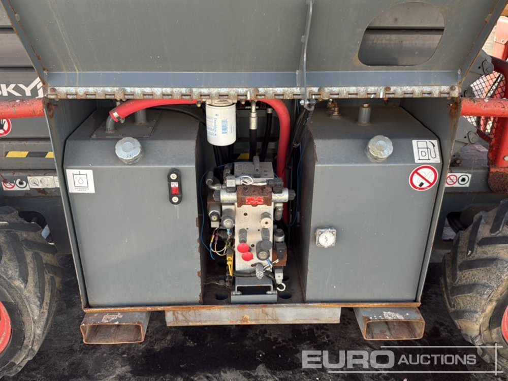 Plataforma aérea 2015 SkyJack SJ6832RT: foto 21