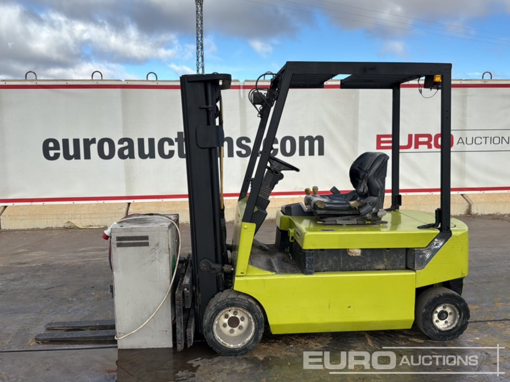 Clark CEM20S - Empilhadeira: foto 2 Clark CEM20S - Empilhadeira: foto 2