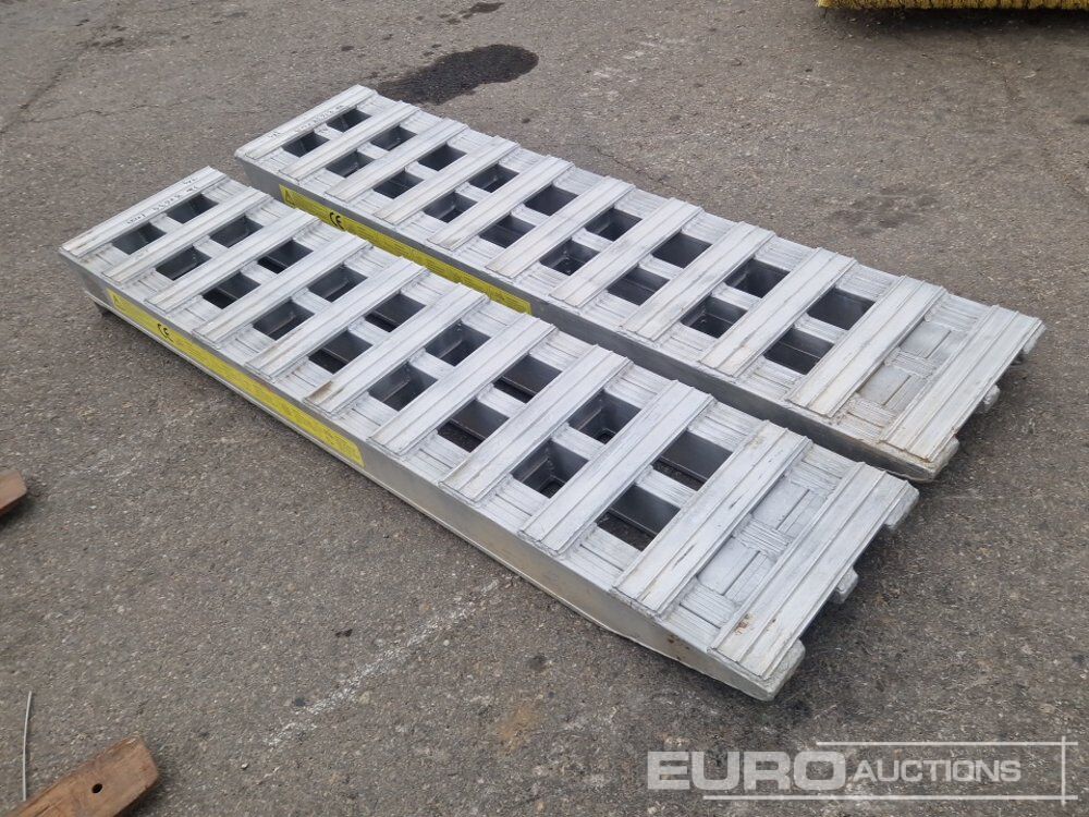 Loading Ramps - Equipamento de construção: foto 4 Loading Ramps - Equipamento de construção: foto 4