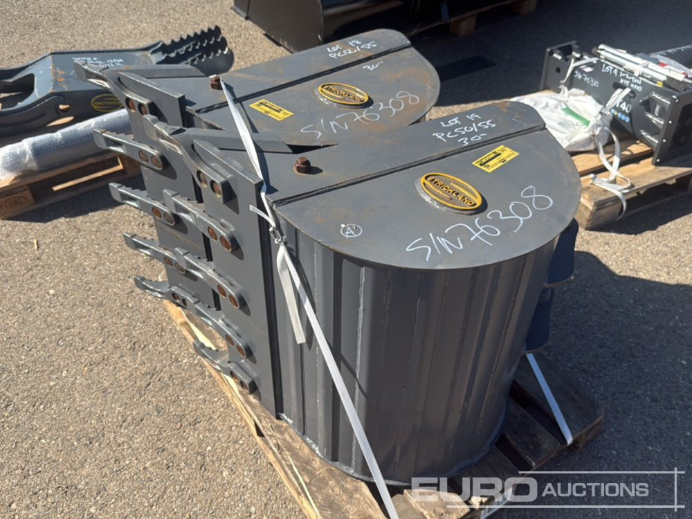 Strickland 30" Digging Bucket (2 of) - Balde: foto 1 Strickland 30" Digging Bucket (2 of) - Balde: foto 1