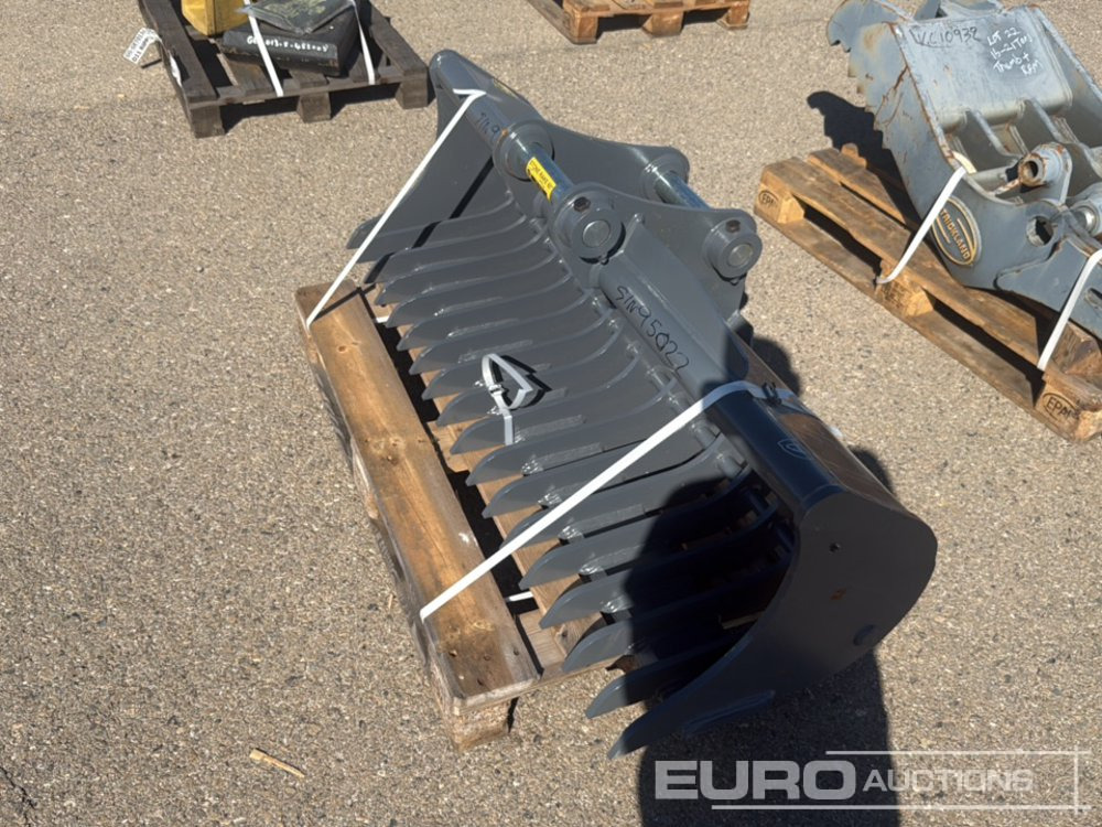Strickland 60" Skeleton Bucket - Balde: foto 2 Strickland 60" Skeleton Bucket - Balde: foto 2