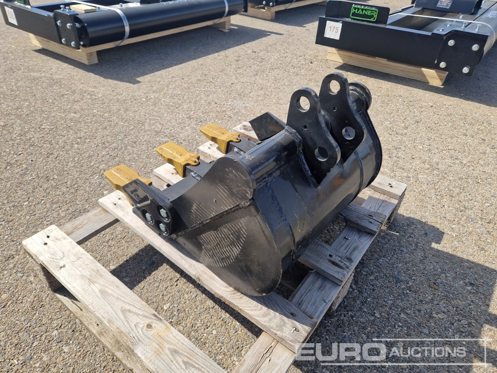 Unused 2025 Captok 17" Digging Bucket to suit Excavator / Cazo para Mini Cargadora - Balde: foto 3 Unused 2025 Captok 17" Digging Bucket to suit Excavator / Cazo para Mini Cargadora - Balde: foto 3