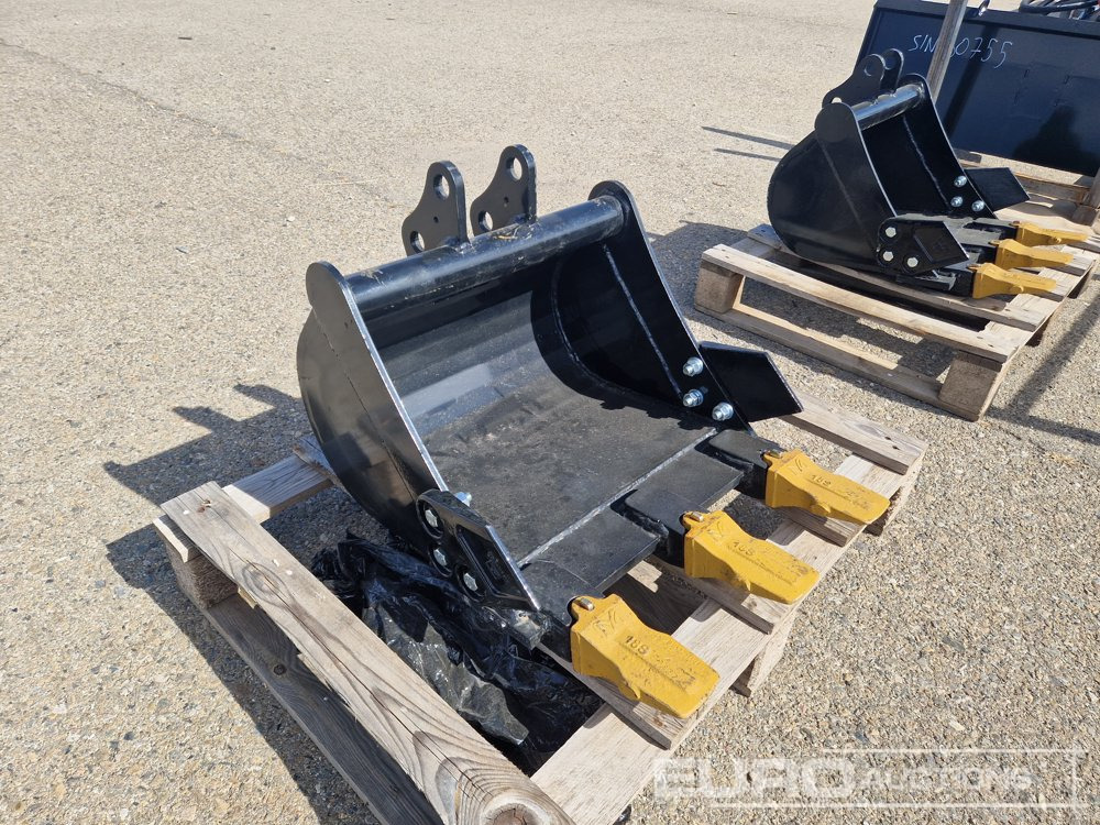Unused 2025 Captok 17" Digging Bucket to suit Excavator / Cazo para Mini Cargadora - Balde: foto 1 Unused 2025 Captok 17" Digging Bucket to suit Excavator / Cazo para Mini Cargadora - Balde: foto 1