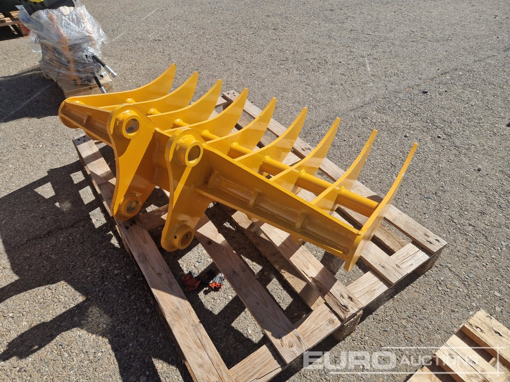 Unused Captok 44" Dense-Teeth Rake to suit CAT 3-5 Ton Excavator / Rastrillo para Excavadora CAT 3-5 Toneladas - Balde: foto 3 Unused Captok 44" Dense-Teeth Rake to suit CAT 3-5 Ton Excavator / Rastrillo para Excavadora CAT 3-5 Toneladas - Balde: foto 3