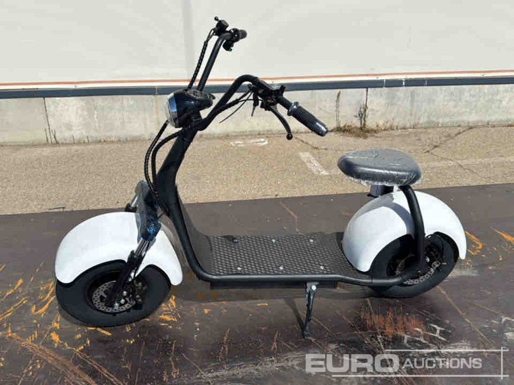 Unused City coco Electric Scooter Max Speed 40km/h, Autonomy 45km / Scooter Eléctrico - Motocicleta: foto 2 Unused City coco Electric Scooter Max Speed 40km/h, Autonomy 45km / Scooter Eléctrico - Motocicleta: foto 2