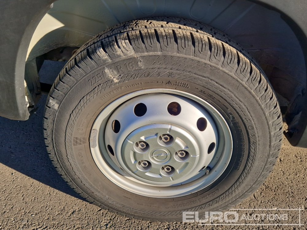 Veículo comercial 2024 Opel Movano: foto 11