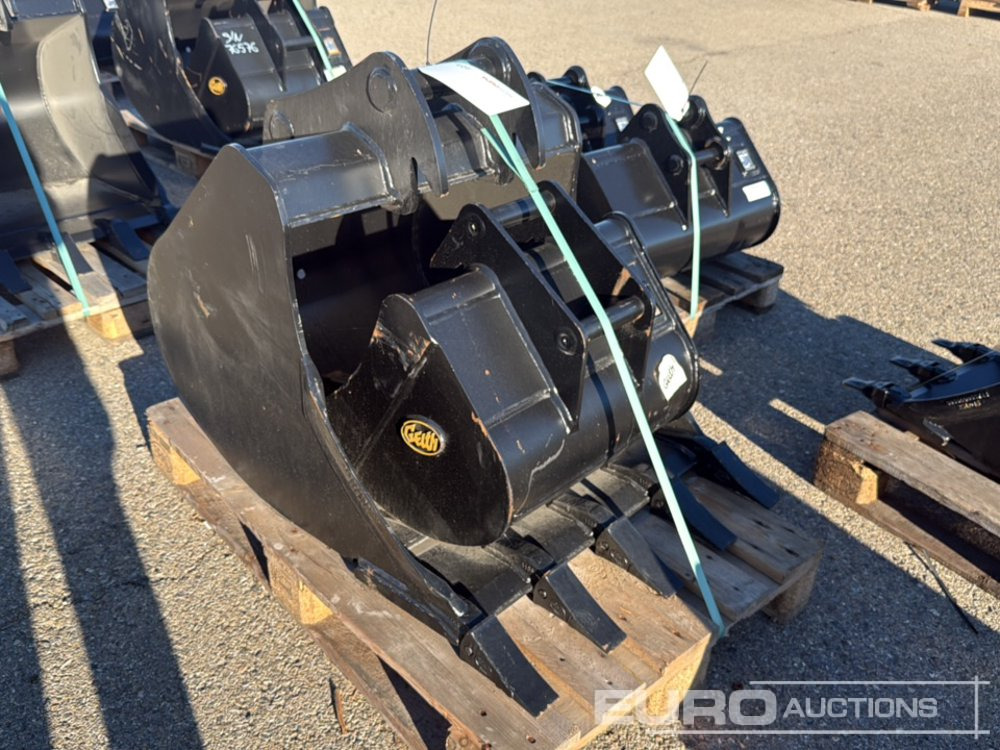 Yanmar Digging Bucket LGT000BA4075QSV to suit 6-10 Ton Excavator (S/N 1183799), Geith Bucket H04-0600 to Suit QR40 (S/N 1091325) - Balde: foto 4 Yanmar Digging Bucket LGT000BA4075QSV to suit 6-10 Ton Excavator (S/N 1183799), Geith Bucket H04-0600 to Suit QR40 (S/N 1091325) - Balde: foto 4