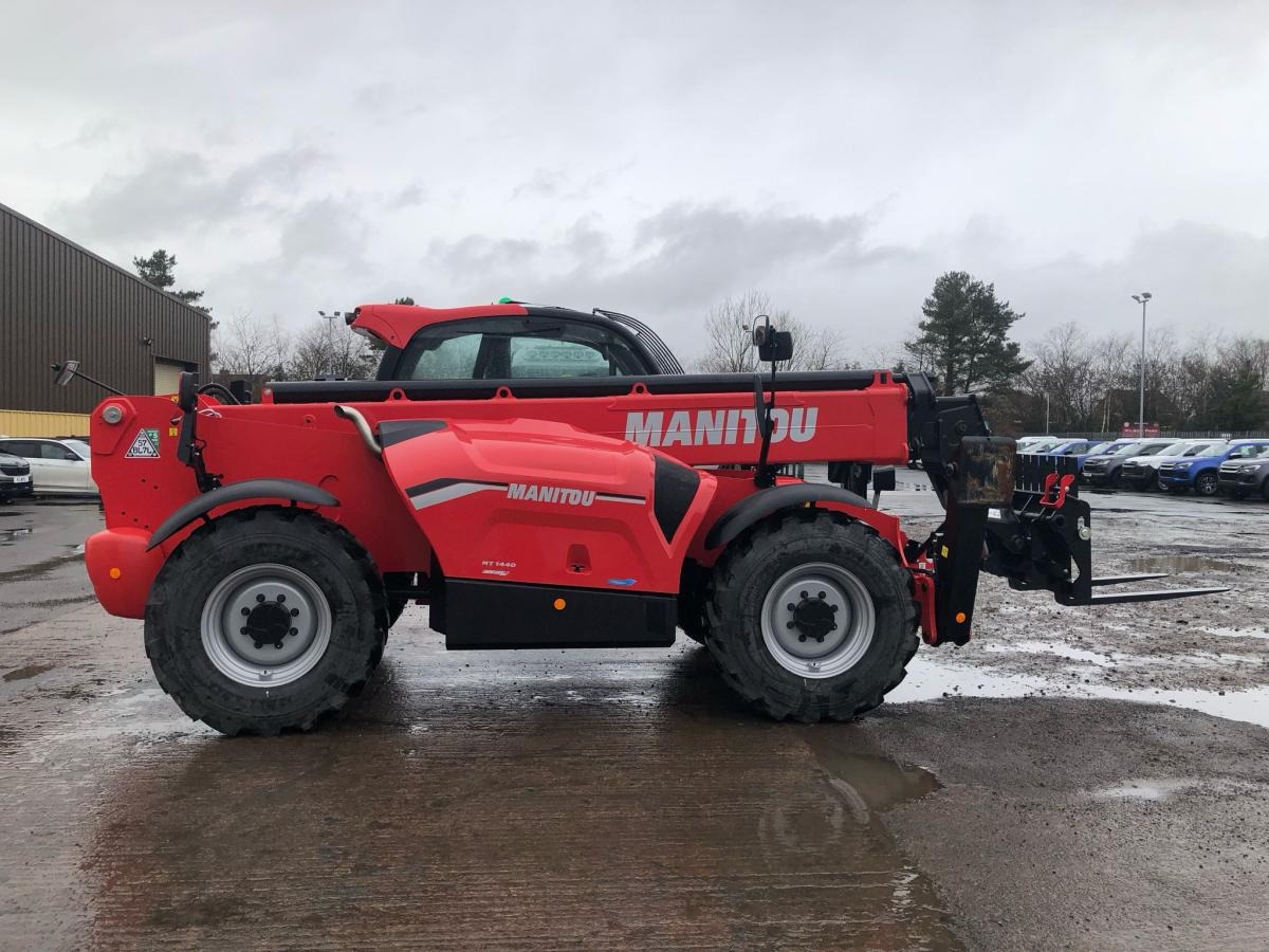 MANITOU MT1440 / 2024 - Empilhador telescópico: foto 1 MANITOU MT1440 / 2024 - Empilhador telescópico: foto 1