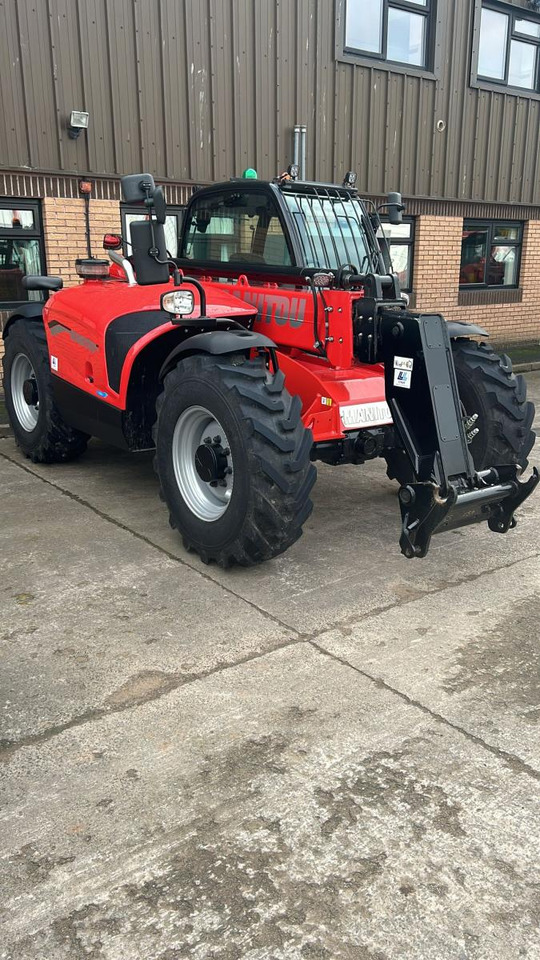 MANITOU MT933 / 2024 - Empilhador telescópico: foto 1 MANITOU MT933 / 2024 - Empilhador telescópico: foto 1