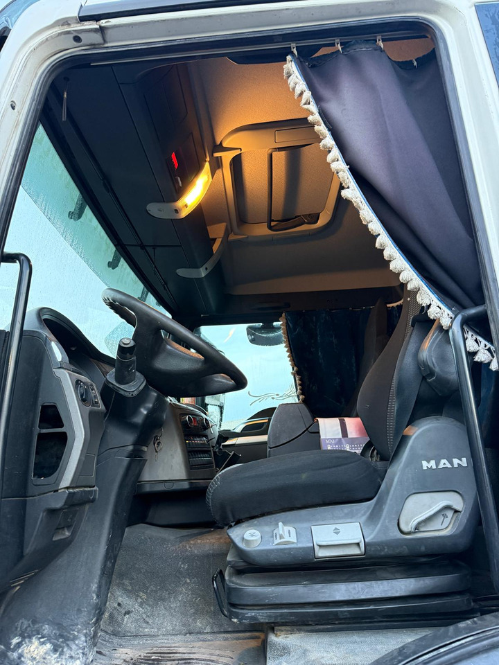 Camião betoneira Camion béton MAN TGS 32.400 CV-108-GN: foto 10