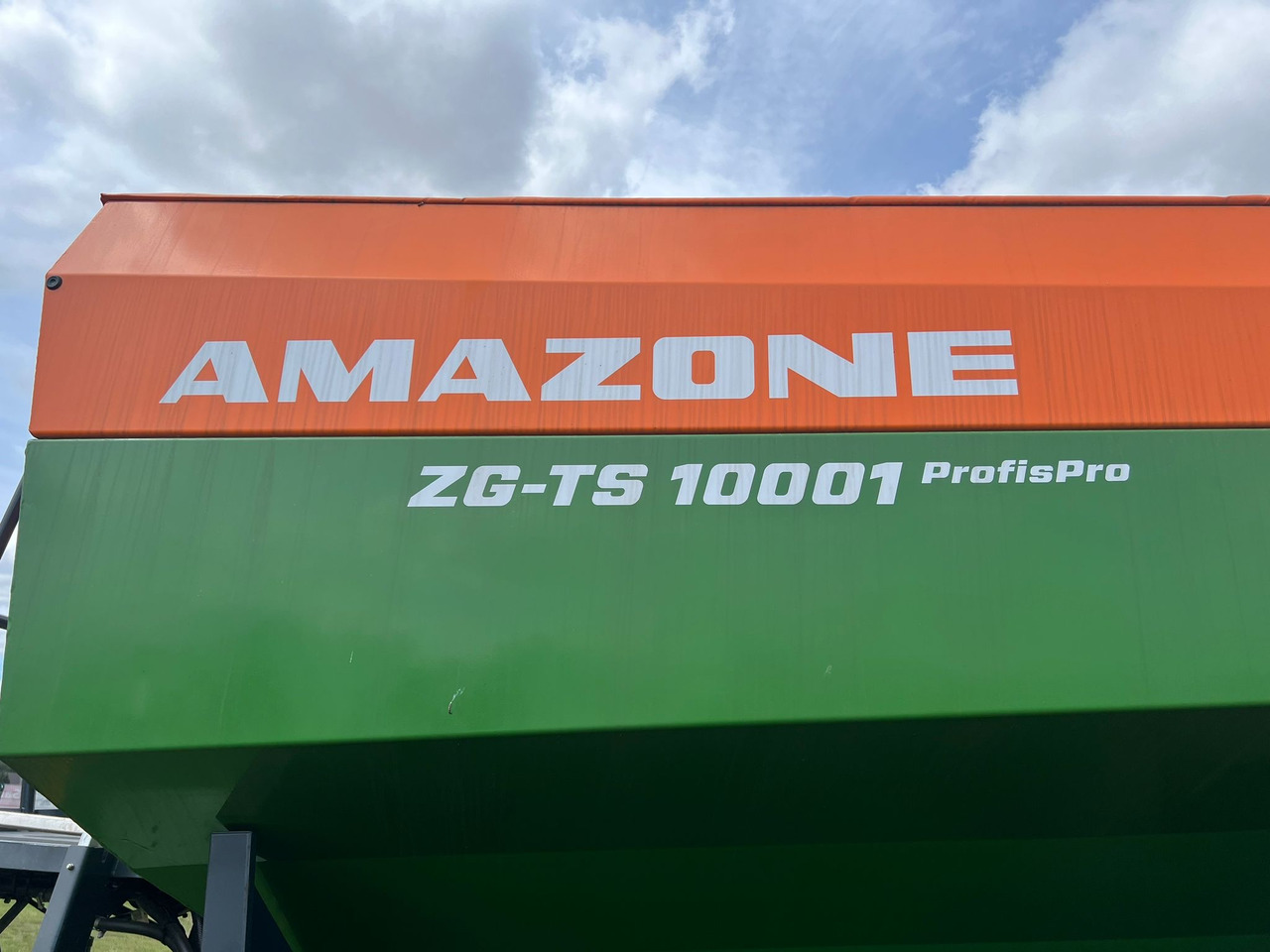 Amazone Anhängestreuer ZG-TS 10001 - Pulverizador agricola: foto 5 Amazone Anhängestreuer ZG-TS 10001 - Pulverizador agricola: foto 5