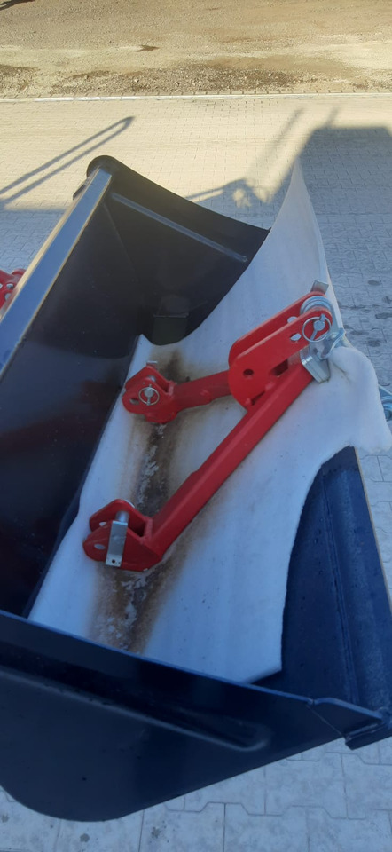 Branson 2505H - Trator: foto 3 Branson 2505H - Trator: foto 3