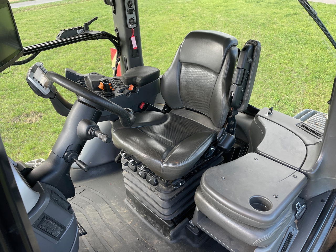 Challenger MT 875 E - Trator: foto 4 Challenger MT 875 E - Trator: foto 4