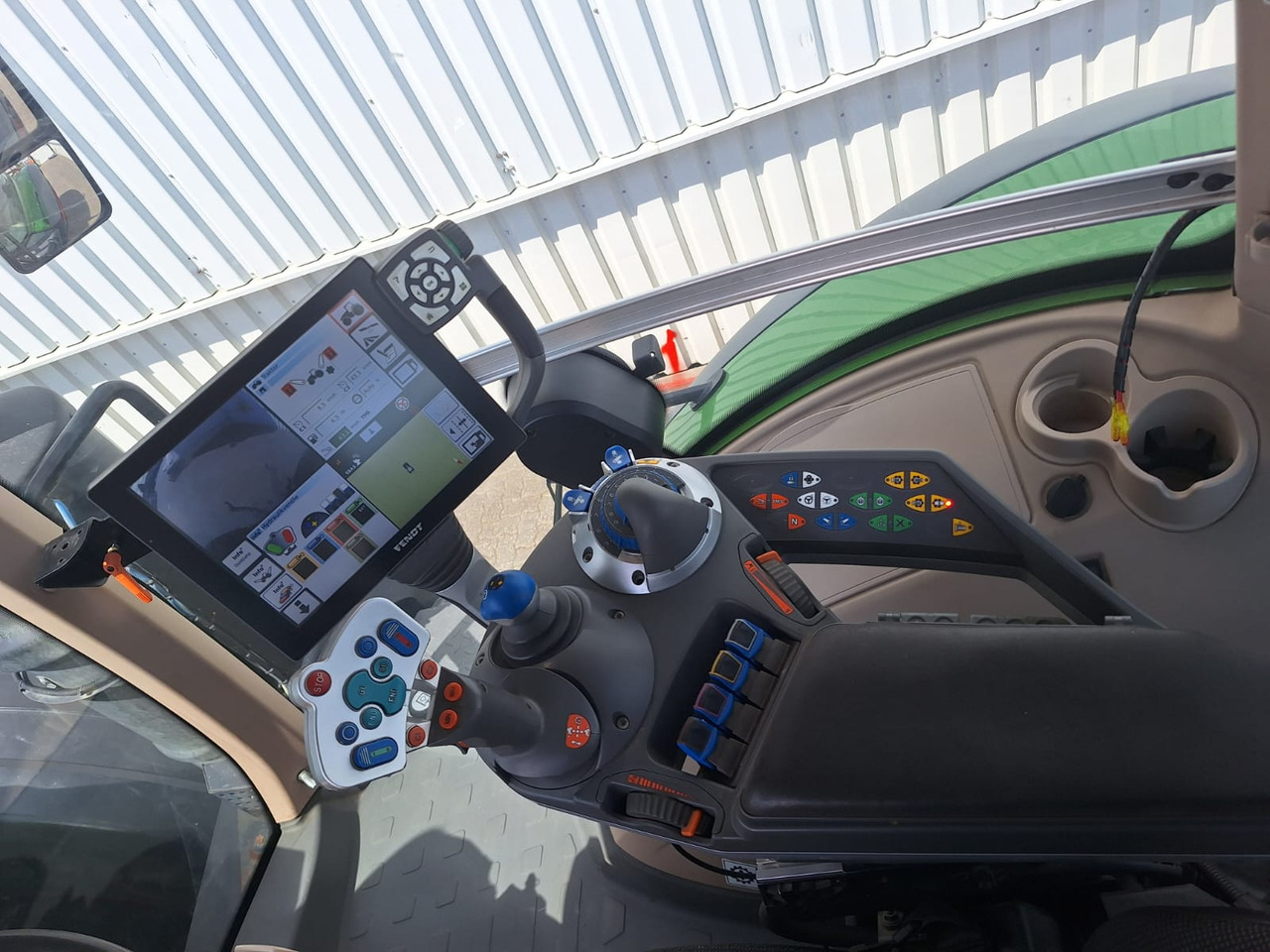 Fendt 1042 Vario S4 ProfiPlus - Trator: foto 5 Fendt 1042 Vario S4 ProfiPlus - Trator: foto 5
