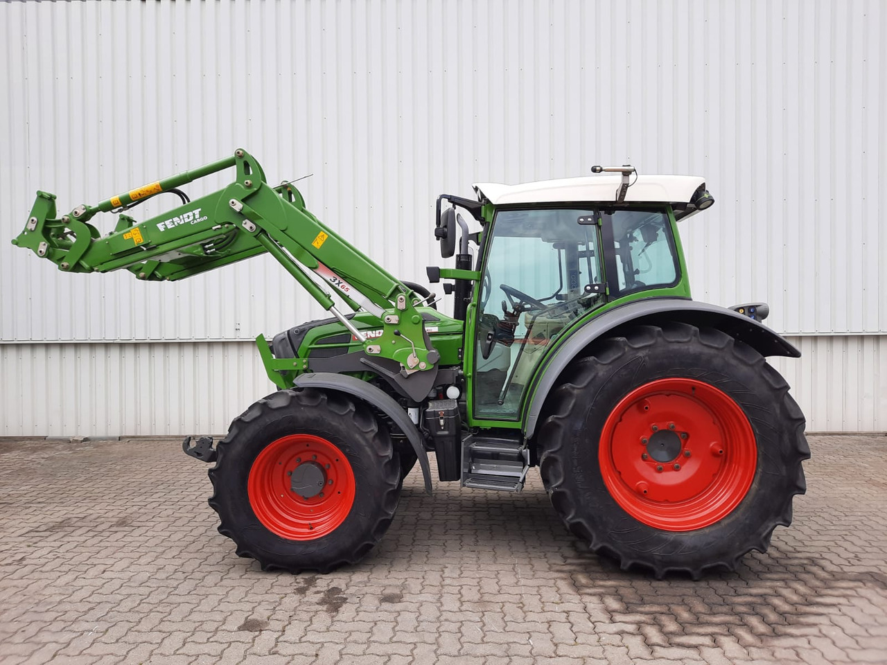 Fendt 211 Vario - Trator: foto 1 Fendt 211 Vario - Trator: foto 1