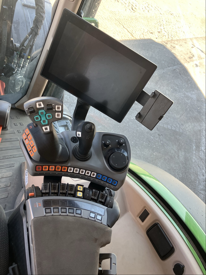 Fendt 514 Vario Gen3 Profi Setting2 - Trator: foto 2 Fendt 514 Vario Gen3 Profi Setting2 - Trator: foto 2