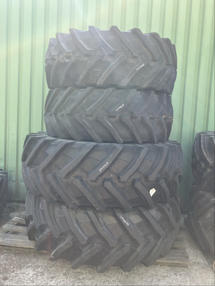 Fendt 580/70R42 u. 540/65R30 - Jantes e pneus: foto 1 Fendt 580/70R42 u. 540/65R30 - Jantes e pneus: foto 1