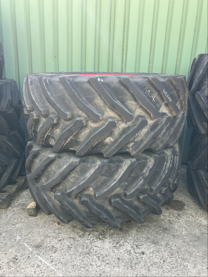 Fendt 650/60R38 750/70R44 - Jantes e pneus: foto 1 Fendt 650/60R38 750/70R44 - Jantes e pneus: foto 1