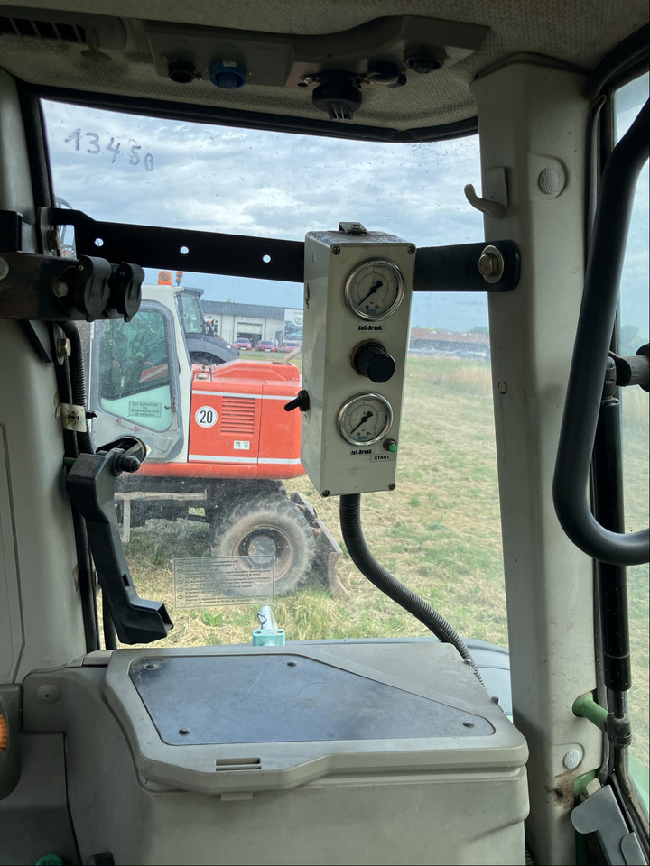 Fendt 718 Com3 Vario TMS - Trator: foto 2 Fendt 718 Com3 Vario TMS - Trator: foto 2