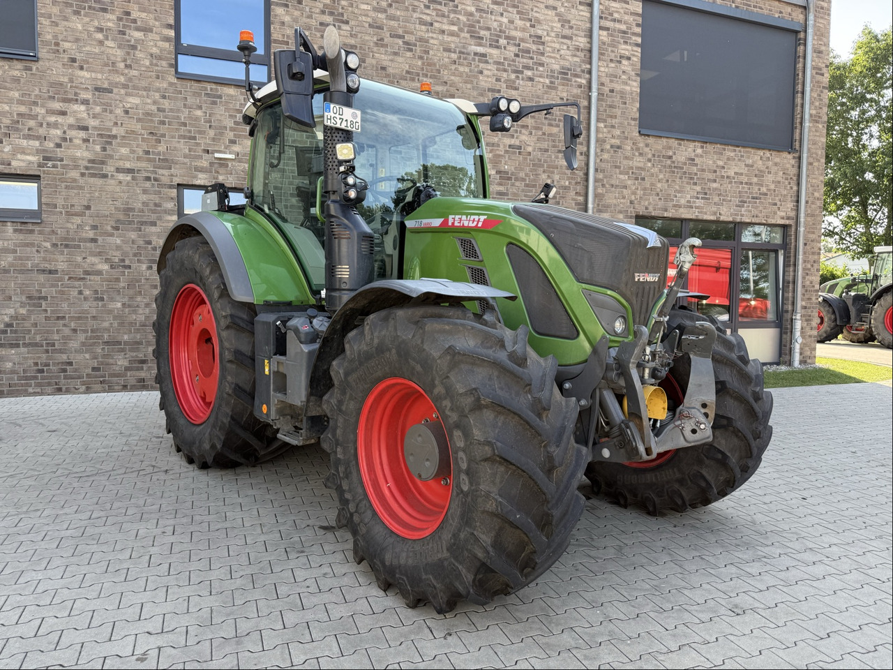 Fendt 718 Vario Gen6 PowerPlus - Trator: foto 1 Fendt 718 Vario Gen6 PowerPlus - Trator: foto 1