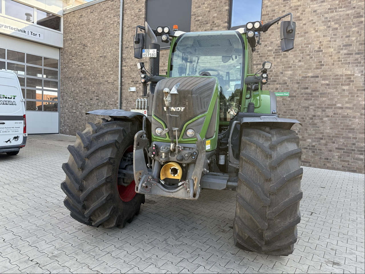 Fendt 718 Vario Gen6 PowerPlus - Trator: foto 4 Fendt 718 Vario Gen6 PowerPlus - Trator: foto 4