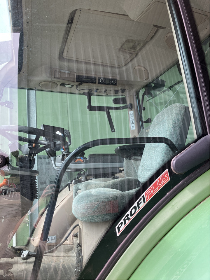 Fendt 718 Vario Profi Plus - Trator: foto 2 Fendt 718 Vario Profi Plus - Trator: foto 2
