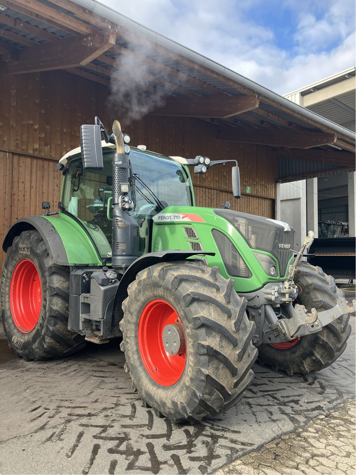 Fendt 718 Vario S4 Power - Trator: foto 1 Fendt 718 Vario S4 Power - Trator: foto 1
